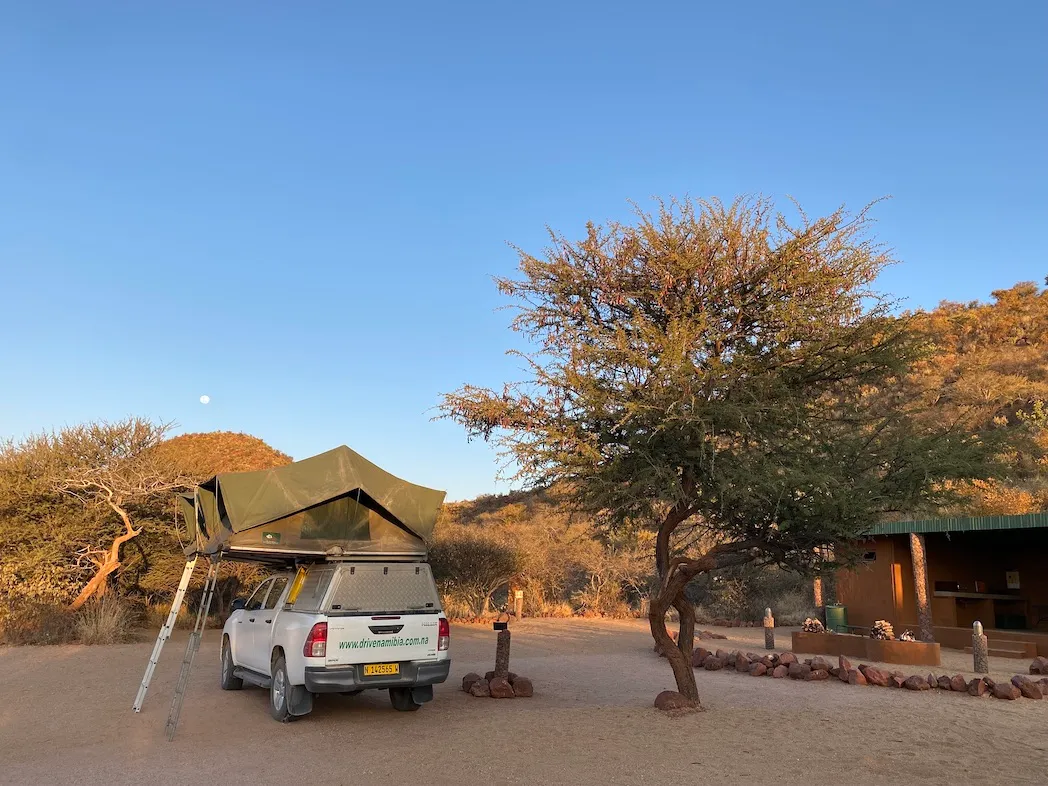 Okonjima Omboroko camping lors d'un safari à Okonjima en Namibie