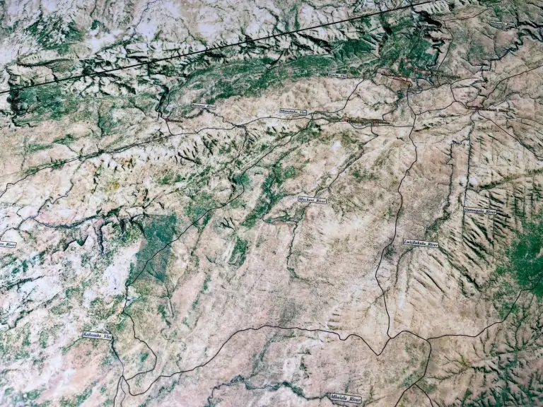 Carte du parc national Chizarira au Zimbabwe